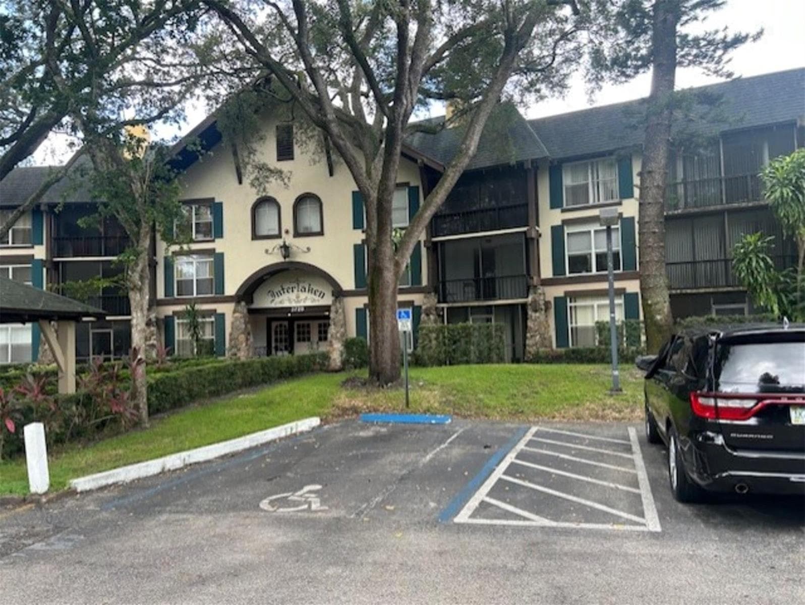 3720 Inverrary Drive # 1t, Lauderhill FL 33319, Lauderhill rental property