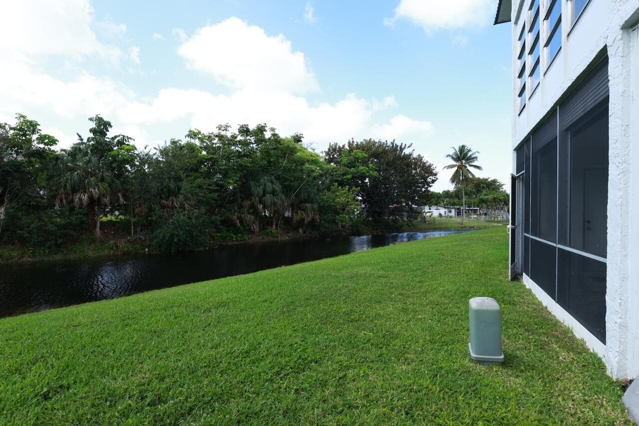 6570 Royal Palm Boulevard # 106j, Margate FL 33063, Margate rental property