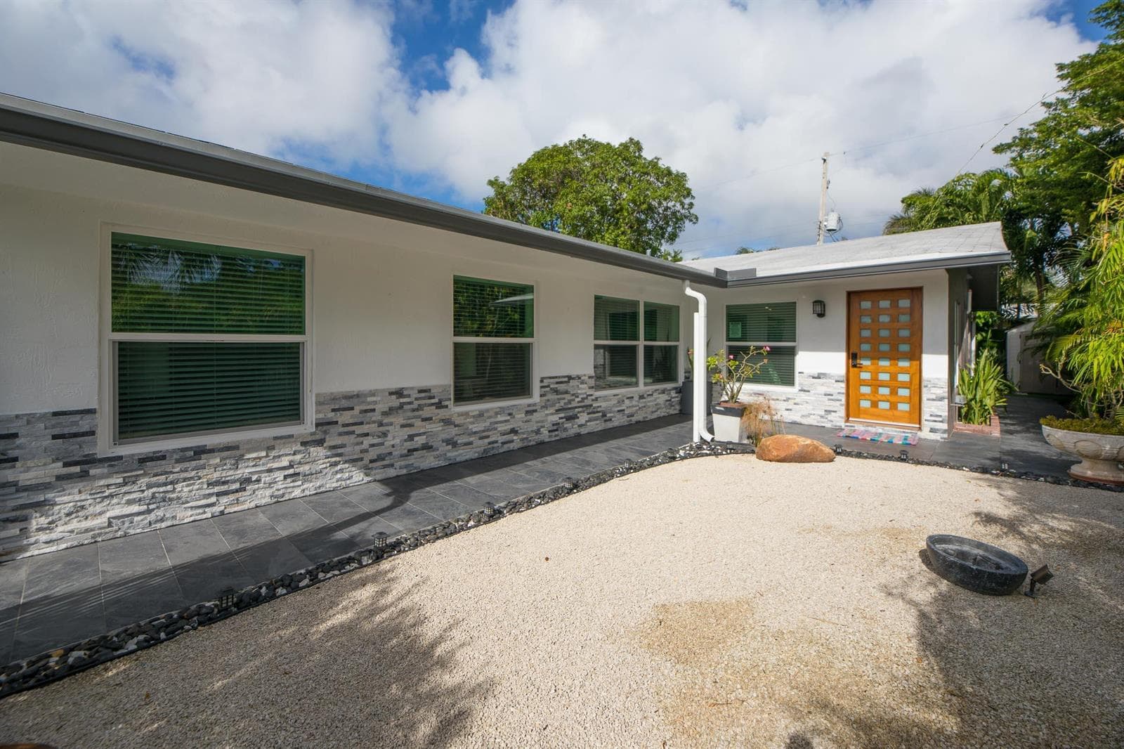 1425 NE 26th Drive # 2, Wilton Manors FL 33334, Wilton Manors rental property