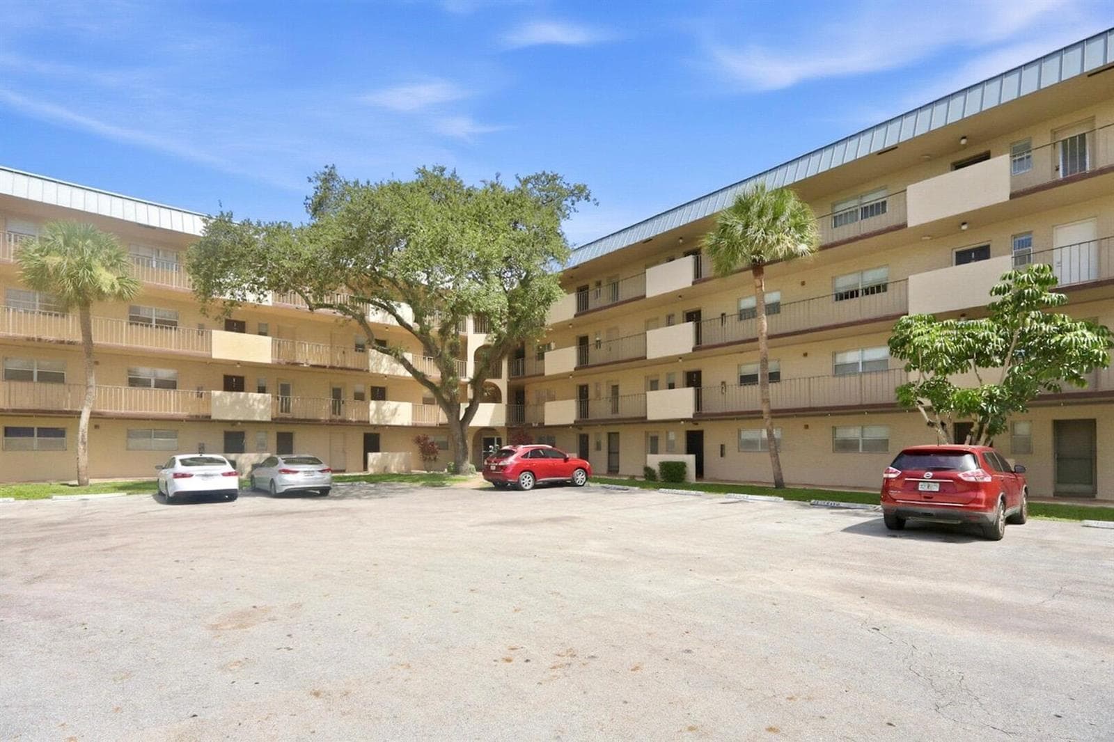 6301 N Falls Circle Drive # 111, Lauderhill FL 33319, Lauderhill rental property