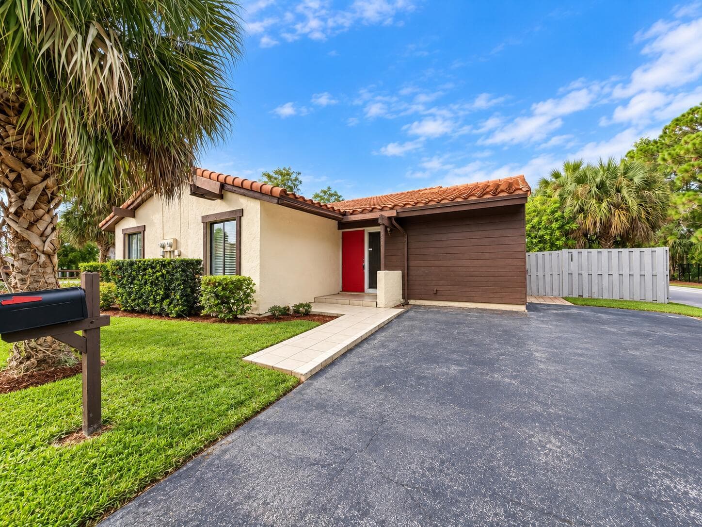6287 Scotch Pine Lane, Lake Worth FL 33462, Lake Worth rental property