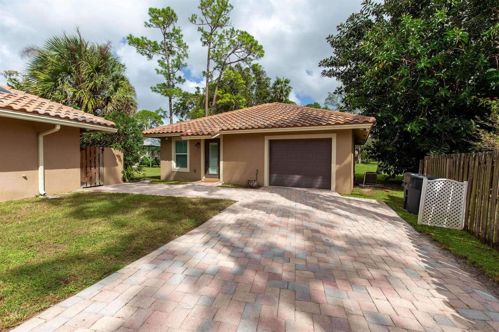 352 WINDOW ROCK Drive, Wellington FL 33414, Wellington rental property
