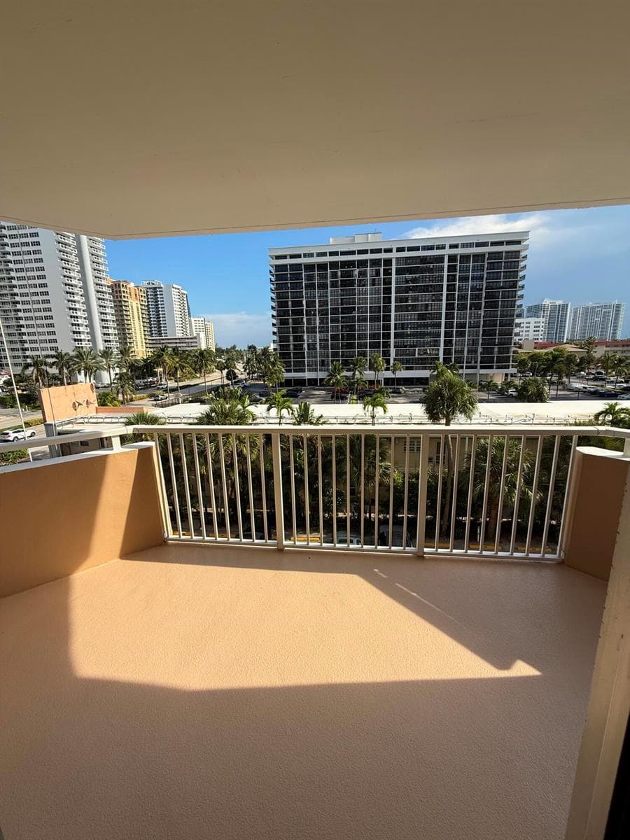 1985 S OCEAN Drive S # 3L, Hallandale Beach FL 33009, Hallandale Beach rental property