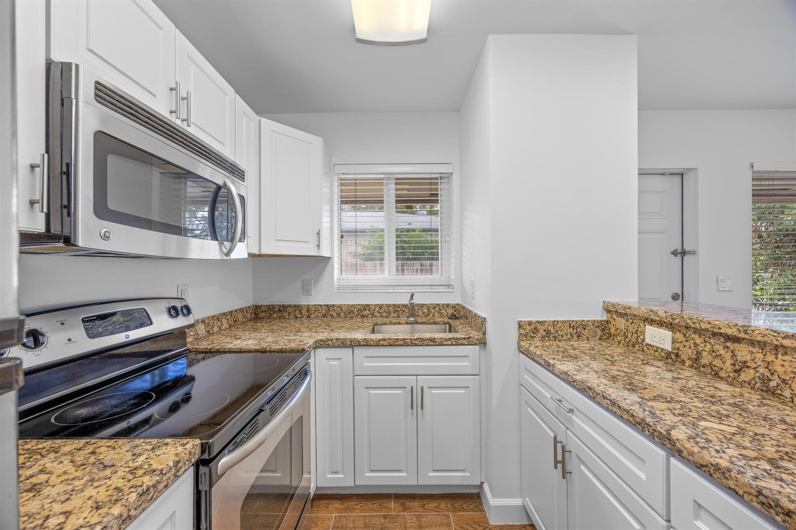 404 SE 16th Street Apt 1, Fort Lauderdale FL 33316, Fort Lauderdale rental property