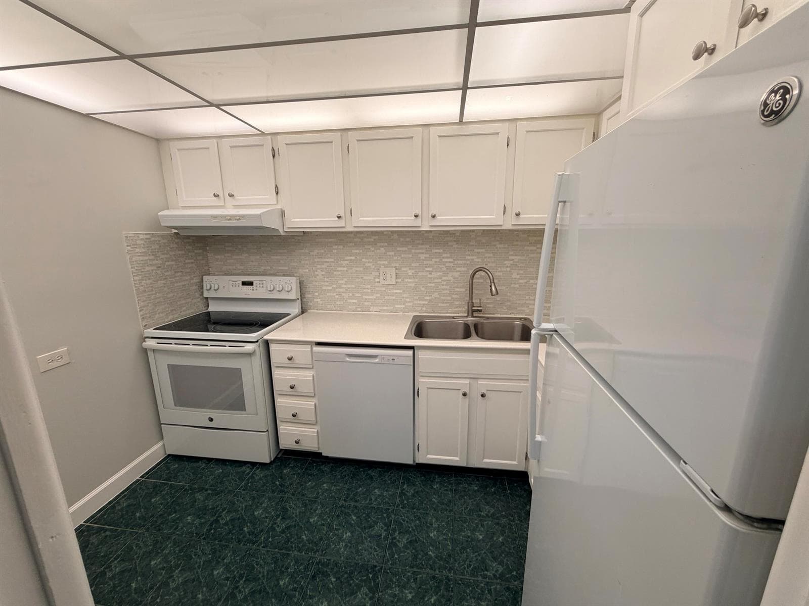 3740 INVERRARY Drive # 2Y, Lauderhill FL 33319, Lauderhill rental property