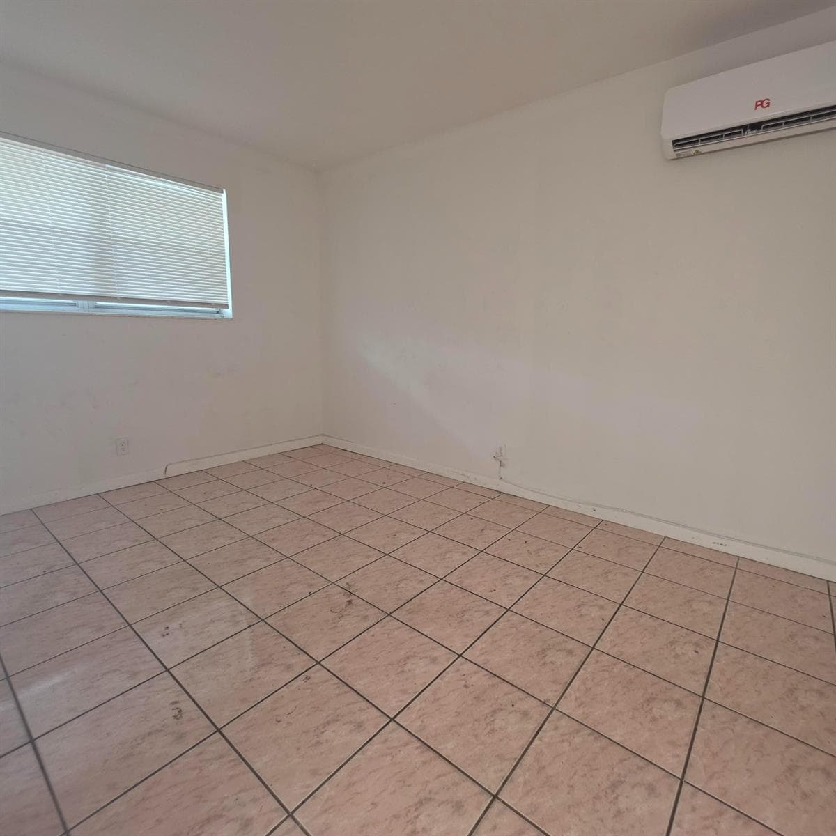 1826 Sherman Street Apt 7, Hollywood FL 33020, Hollywood rental property