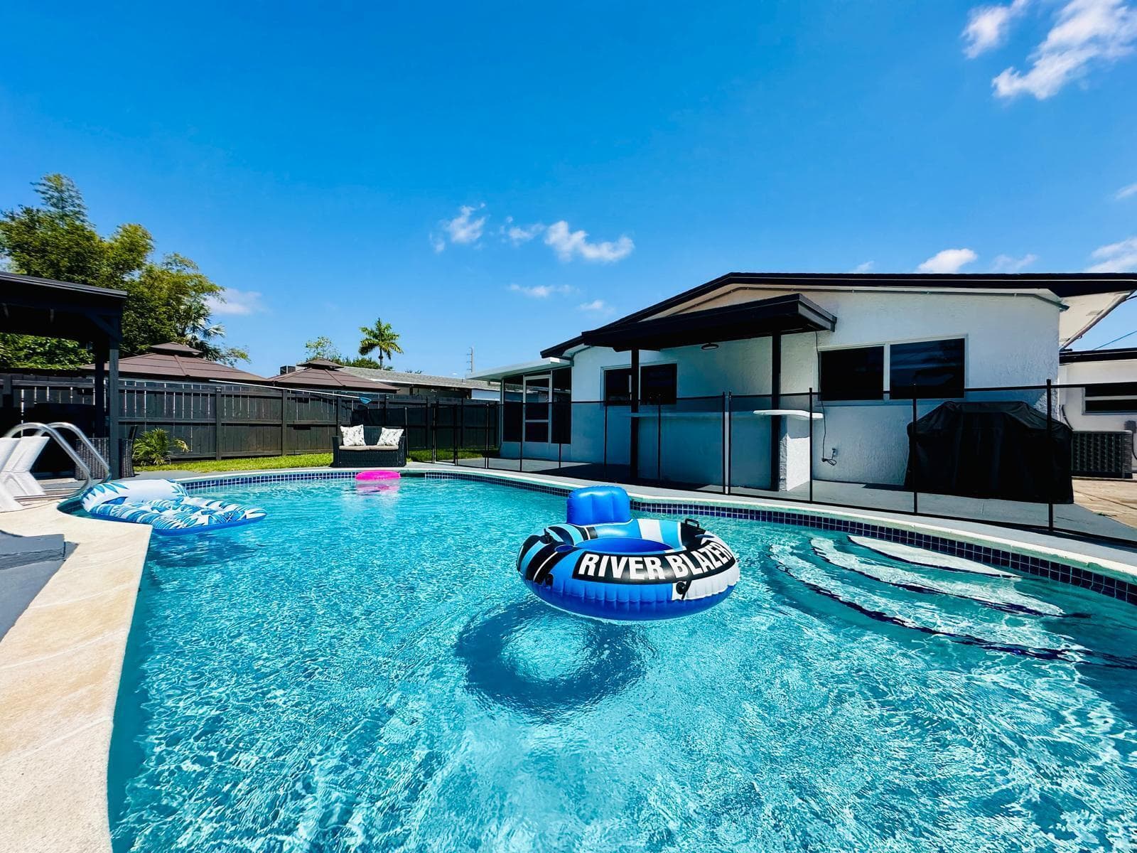 6740 CUSTER Street, Hollywood FL 33024, Hollywood rental property
