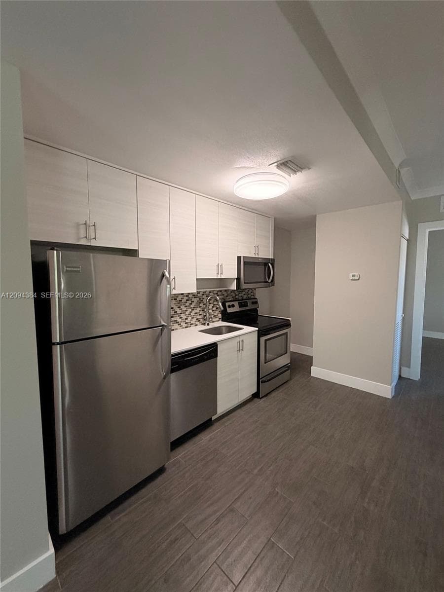 115 Menores Ave # 8, Coral Gables FL 33134, Coral Gables rental property