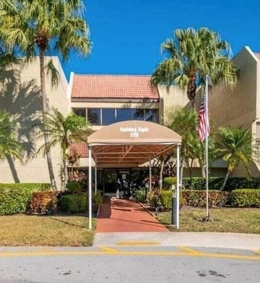 220 Lakeview Drive # 103, Weston FL 33326, Weston rental property