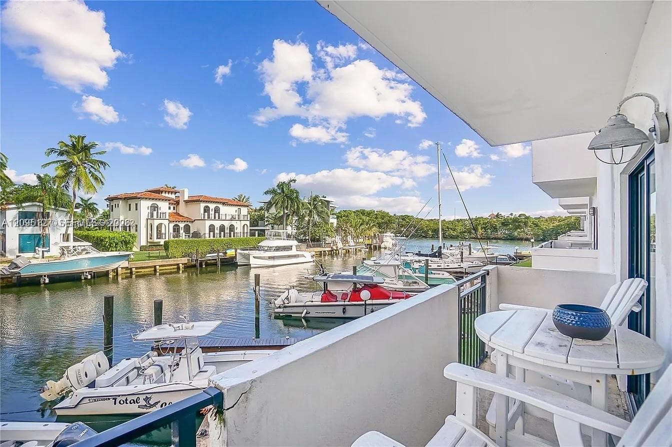 6901 Edgewater Dr # 211, Coral Gables FL 33133, Coral Gables rental property