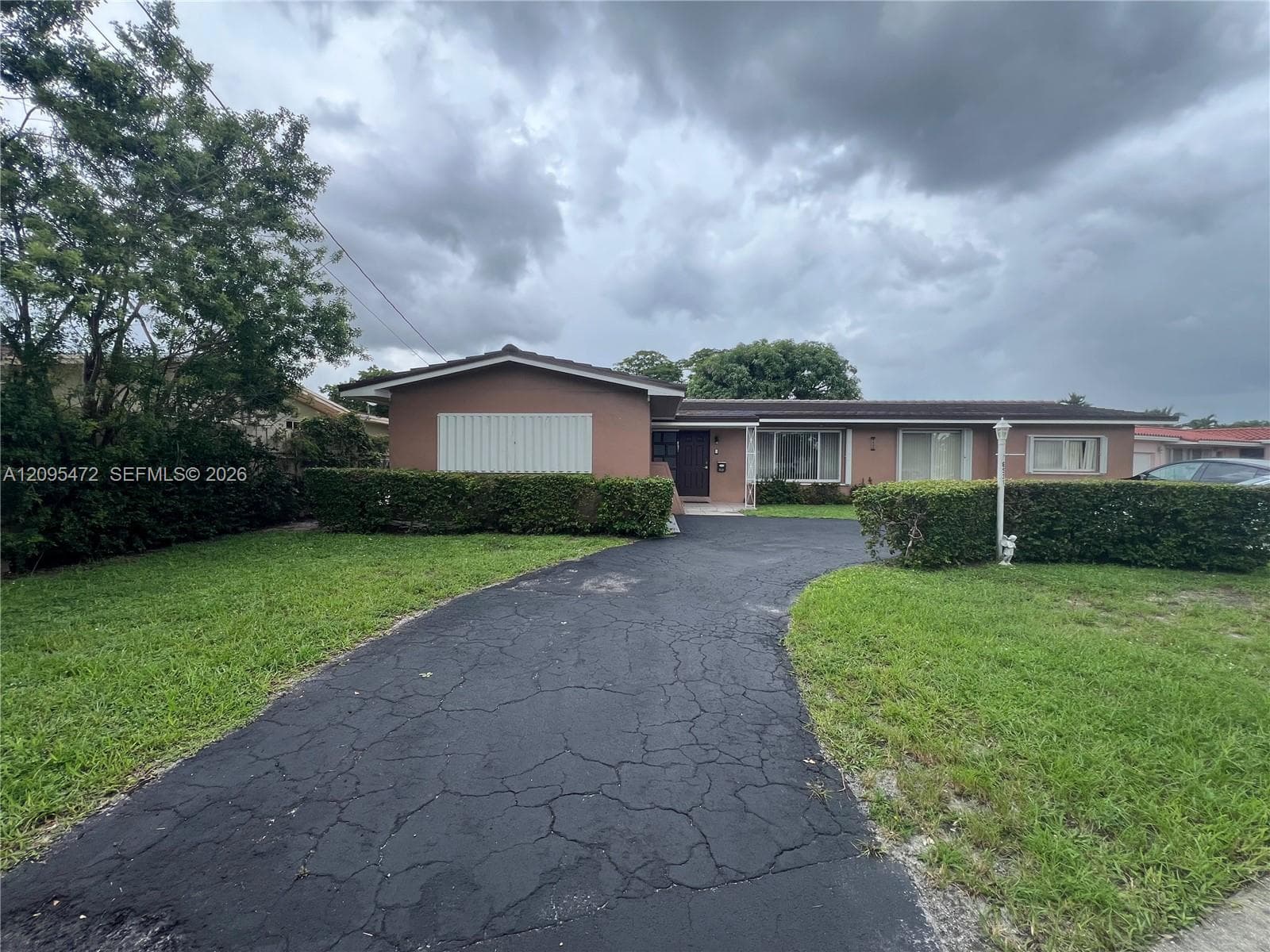6531 W 8th Ave, Hialeah FL 33012, Hialeah rental property