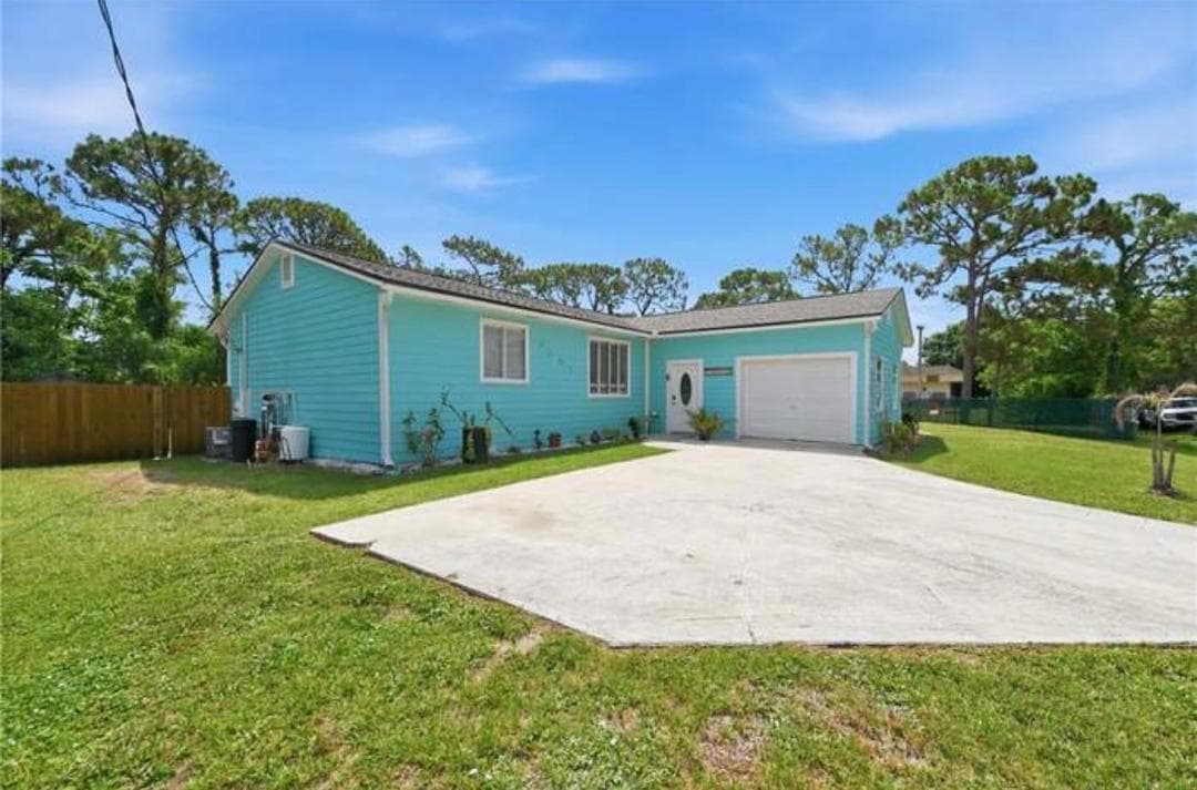 4251 SE DIXIE ROSS Street, Stuart FL 34997, Stuart rental property